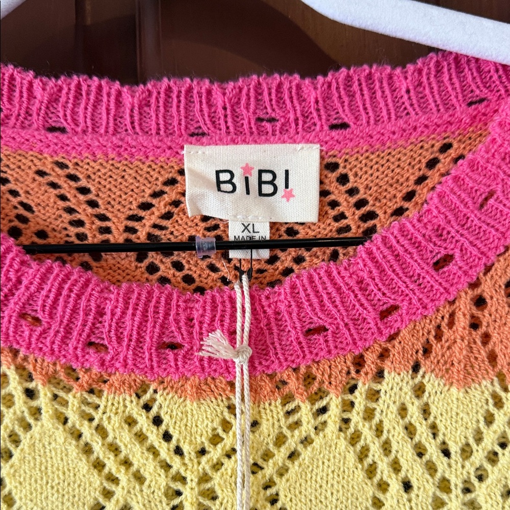 BiBi Colorful Lace Sweater - Picture 2 of 4